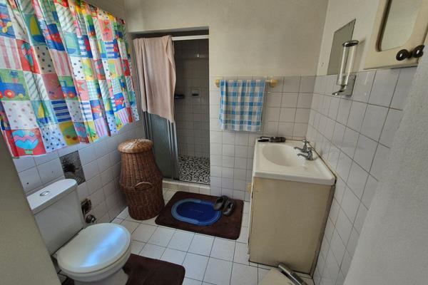 3 Bedroom Property for Sale in Mabille Park Western Cape